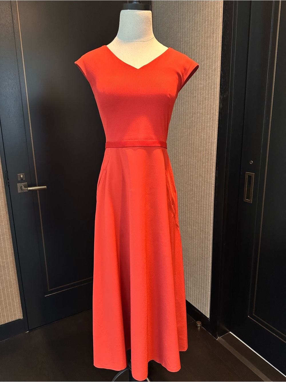 Athleta Redorange V-Neck Cap Sleeve Midi Dress